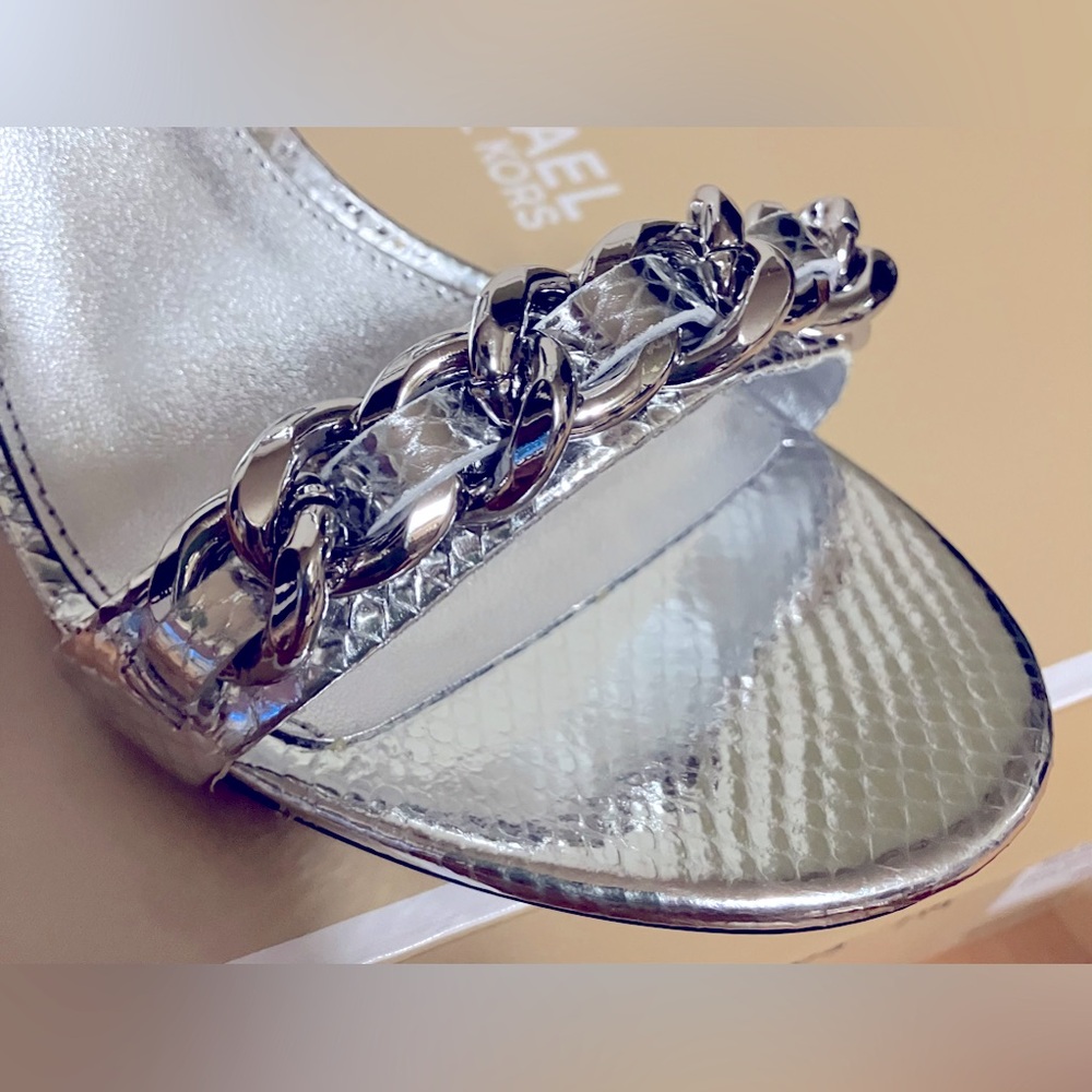 Michael Kors Silver High Heel Leather Sandal - Chain Front/Strappy/Size 7 - Picture 12 of 14